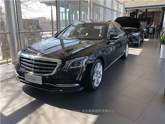 s350奔驰最新报价,最新出炉的s350奔驰报价令人瞩目。